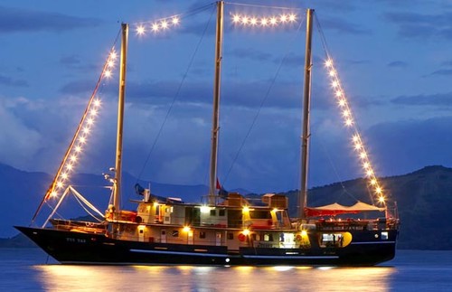 Tui Tai - more used to idyllic holidays than rescues © SW